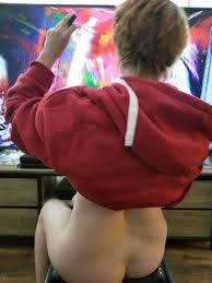 Erica on X: Bottomless weekend!?! sarnia ontario onlyfans summer  shorthairgirl gingerbush ginger RedheadLove t.co7NvnlYerA1  X