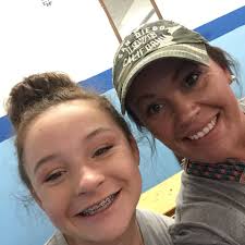 ashley rollins (@ash_nurse_mom)