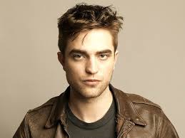 Your face is longer than the breadth of your cheekbones and your forehead measure is larger than the jawline. Best Hairstyles For Oval Face Shape Men