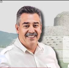 Triunfo de Rene Lara en el aire