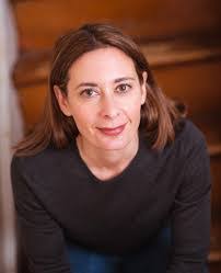 Erin Chisholm's Instagram, Twitter & Facebook