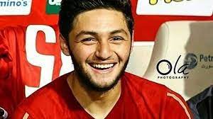 كريم وليد أو كما يُعرف بـكريم نيدفيد (ولد 8 أغسطس 1997) هو لاعب كرة قدم مصري يلعب حاليًا للنادي الأهلي.هو نتاج قطاع الناشئين في النادي الأهلي، وتدرب مع الفريق الأول بالنادي مع المدير الفني الإسبانى جاريدو، وفي يناير 2015. Ù…Ù† Ù‡Ùˆ ÙƒØ±ÙŠÙ… Ù†ÙŠØ¯ÙÙŠØ¯ Ù„Ø§Ø¹Ø¨ Ø§Ù„Ù†Ø§Ø¯ÙŠ Ø§Ù„Ø£Ù‡Ù„ÙŠ ÙˆÙ…Ù†ØªØ®Ø¨ Ù…ØµØ± Ù„Ù„Ù†Ø§Ø´Ø¦ÙŠÙ† Ù…ÙˆÙ‚Ø¹ Ø§Ù„Ù…ØµØ·Ø¨Ø©
