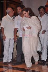 Being india's first superstar, his life and affairs were always in the limelight, but it was his marriage to the then budding star dimple kapadia that made the headlines. Dimple Kapadia At Rajesh Khanna Chautha In Mumbai On 21st July 2012 Dimple Kapadia Bollywood Photos