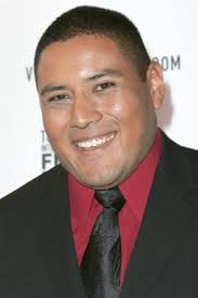 High &amp; Mighty (Serie de TV) (2018)