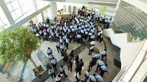Police have said dozens of apple daily pieces may have violated the security law, the first instance of authorities taking aim at media articles under the legislation. Hk S Apple Daily Raided By 500 Officers Over National Security Law Reuters