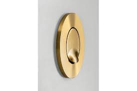 Read the text and answer the questions. Led Eye Chelsom Darc Awards