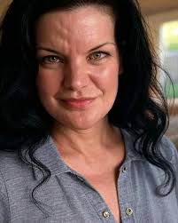 She dey tell me say na..like share comment God bless you 🙏  #reelseverywhere #relationships #advice #grace #for #Real