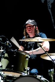 Nicke andersson (also known as nicke royale), born august 1, 1972 is a singer, guitarist, drummer, songwriter and composer most known for his work as the singer and guitarist of the successful. Drummerszone Nicke Andersson