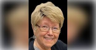 Leyla Perry's Instagram, Twitter & Facebook