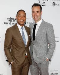 Donald carlton lemon (born march 1, 1966) is an american television journalist. Don Lemon From Cnn Shares Pics From 54th Birthday Florida Getaway With Fiance Tim Malone Fans React