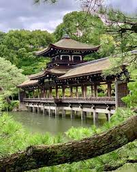 morimasa kunioさんはinstagramを利用しています 京都の初秋 平安神宮神苑 泰平閣 2019 9 23 もう1カットアップ します 橋を渡った後の外観カットです 平安神宮神苑 平安神宮 京都岡崎 京 house styles mansions house