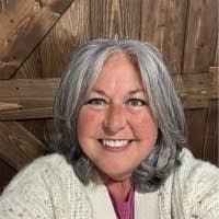 Brenda Mobley's Instagram, Twitter & Facebook