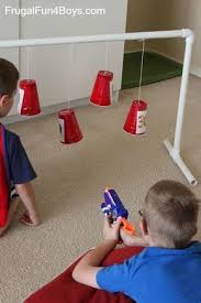 ¡nuestros juegos infantiles son increíbles! 5 Juegos Divertidos Para Hacer En Casa El Mundo De Los Ninos Es Color Purpura Juegos Divertidos Juegos Para Ninos Juegos De Feria