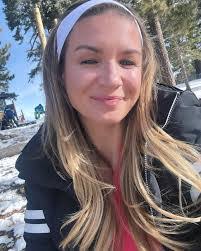 Tamara Clifton's Instagram, Twitter & Facebook