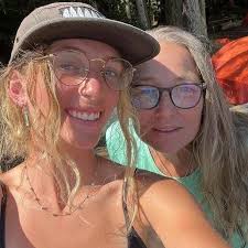 Sea Kayaking Tour Guides & Educators