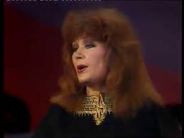 Я так хочу, чтобы маленьким и. Alla Pugacheva Zvyozdnoe Leto Pesnya Goda 1979