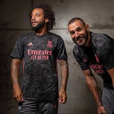 Rea madrid 2020/2021 ucl font. Real Madrid Third Jersey For 2020 21 Season Connected To Roots Of The City To Inspire The Team To Further Glory