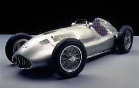 The Mercedes Benz Silver Arrows From 1934 To 1939 Retro Cars Mercedes Benz Classic Classic Cars