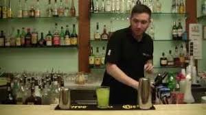 Verde fresco buono dolce e ricette cocktail il mondo dei cocktail japanese ice tea. Ricetta Cocktail Japanese Ice Tea Youtube