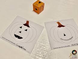 Coloriage deux citrouilles deguisees pour halloween. Jeu A Imprimer La Citrouille Qui Rit