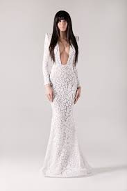 Michael costello is an american couture fashion designer of greek and italian descent, who at age 27 is ready to take the world by storm. Pin Auf Long Dresses