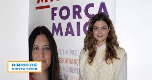A loja das bandeiras lda; Entrevista A Ana Isabel Silva Lider Do Bloco De Esquerda Em Santo Tirso