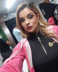 Reel by Johana Rincón Nuñez (@makeupbyjohanarincon) · December 8, 2024