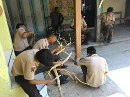 Sesuai dengan salah satu persyaratan pameran, keberadaan karya mutlak diperlukan. Evaluasi Pameran