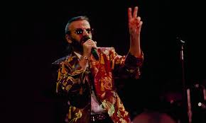 Noch heute nennen viele drummer ringos spiel als inspirationsquelle. Zeitsprung Am 23 7 1989 Geht Ringo Starr Wieder Auf Tour