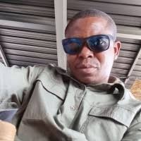 90+ "Ladner" profiles