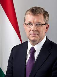 A 24.hu állítja, az elmúlt hónapok megfigyelései ezt be is igazolták: Gyorgy Matolcsy Wikipedia
