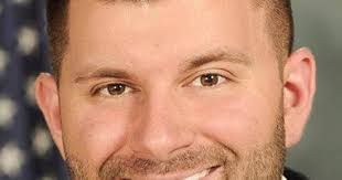 Kane announces run for District 2 council seat