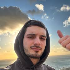 Hello fellow alum! Just found this group and hope to see some old friends  pop up. I graduated in January 1970 and my maiden name was Streeter. Have a  sister, Sally, that