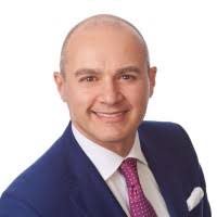 400+ perfiles de «Fallico»