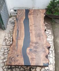 Live Edge Zwarte Epoxyhars Walnoot Tafel Aangepaste Volgorde Etsy Resin Table Wood Resin Table Diy Resin Table