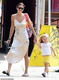 The russian beauty ditched the runway looks in favor of a more laidback aesthetic. Irina Shayk Reignites Vito Schnabel Rumors After He Joins Her And Her Daughter At The Park Daily Mail Online