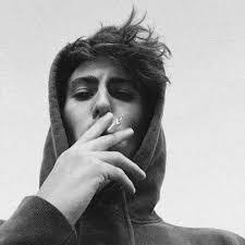 Leon Mcclelland's Instagram, Twitter & Facebook