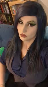 Hello, I'm Jessica and something to know about me is love serving and  connecting with fabulous women