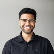 We're hiring #TESLA INTERNS!