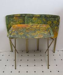 Vintage Tray Tables Set Of Three Wildflowers Etsy Vintage Trays Tray Table Vintage Tv Trays
