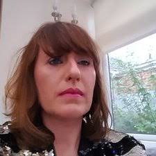 Aileen Dermody's Instagram, Twitter & Facebook