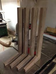 The design i wanted to use has angled legs, and whenever i try to create it, it becomes extremely distorted. How To Make Angled Dining Table Legs