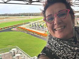 🐎🪉🎻👌🏻🍾🍷Fab Friday gig for a swish Chairman's Club Season Premiere  Luncheon @scturfclub with delightful Janice Preece who drove up from  Brisbane especially. What a super trooper! Thank to all the wonderful  guests,