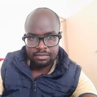 90+ "Dr Lloyd" profiles