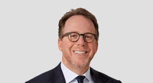 Ryan Levitt's Instagram, Twitter & Facebook