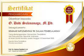 Sertifikat/piagam penghargaan format word berikut ini dapat digunakan untuk memberikan penghargaan kepada siswa yang meraih juara kelas. 19 Contoh Piagam Terima