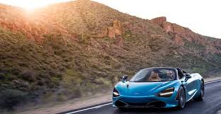 Nieprzypadkowo okazało się, że jego ulubioną marką jest właśnie #mclaren, dlatego postanowiliśmy że sprawimy mu. Hubert Hurkacz W Mclarenie 720s Warszawski Salon Przygotowal Niespodzianke Autokult Pl