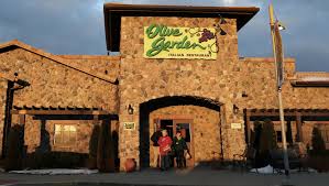 Olive Garden Investor Back Off On Breadsticks