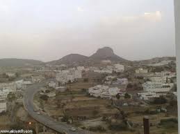 تأخذ درجة الحرارة في النماص خلال فصل الصيف صفة الاعتدال حيث لا تتجاوز 35 درجة مئوية في الايام العادية، وذلك لارتفاعها الكبيرعن سطح البحر والذي يصل إلى أكثر من 2500 متر. Ø¬Ø±ÙŠØ¯Ø© Ø§Ù„Ø±ÙŠØ§Ø¶ Ù…Ø­Ø§ÙØ¸Ø© Ø§Ù„Ù†Ù…Ø§Øµ