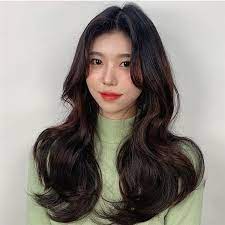 20 Latest Chinese Long Curly Hair Ideas And Best Curly Hair Tips Page 4 Of 12 Aray Blog For Chic Women Curly Hair Tips Curly Hair Styles Long Curly